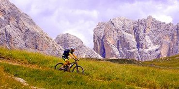 6 grandes rutas BTT por etapas en el Pirineo aragonés